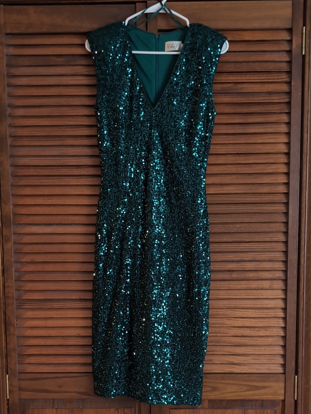 Eliza J Emerald Green Sequin V-Neck Midi Dress